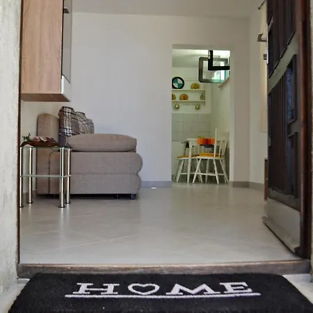 公寓 Irma 珀德垂那