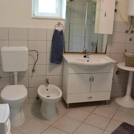 Apartment Irma *